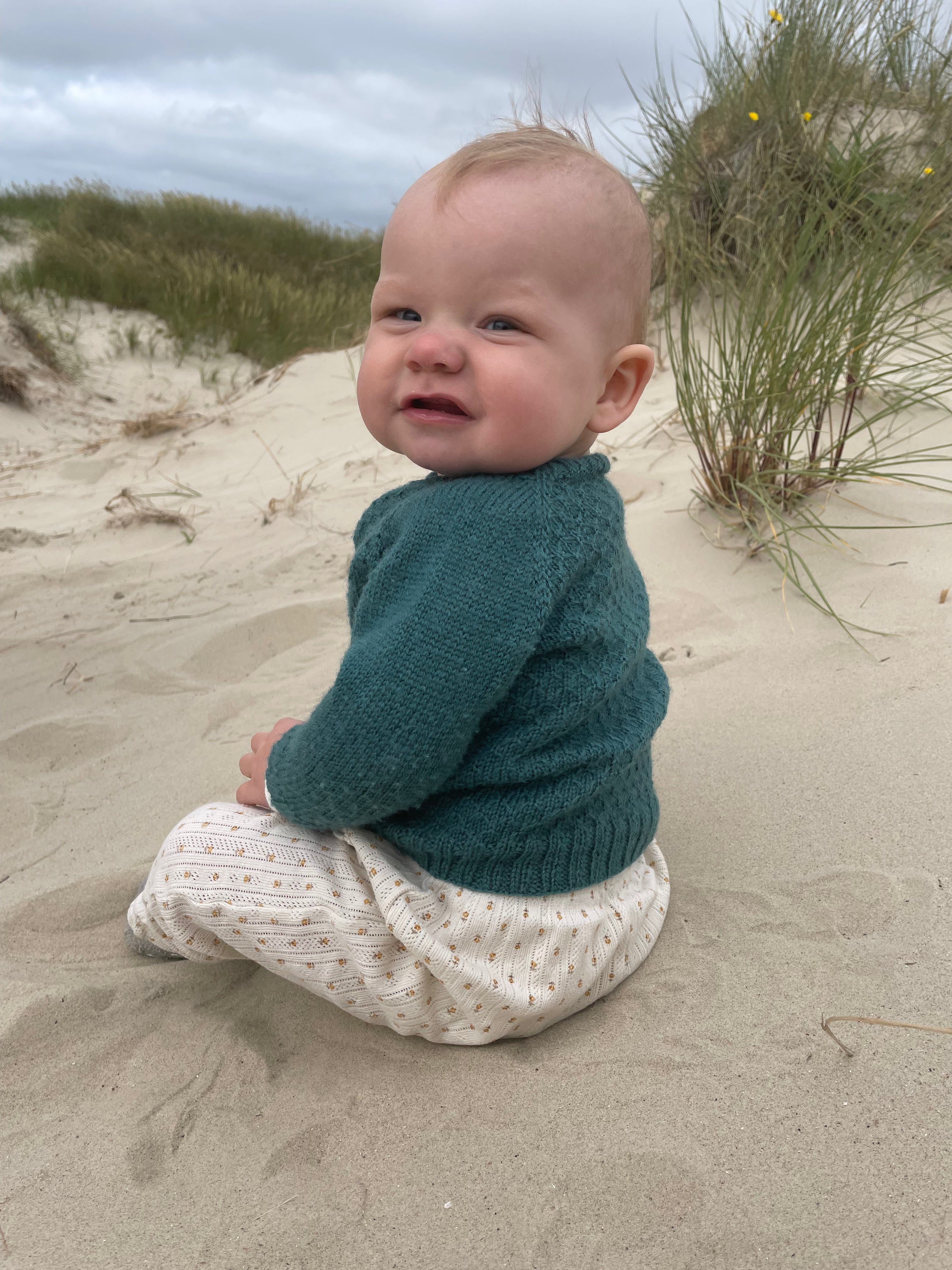 Havbrise Cardigan