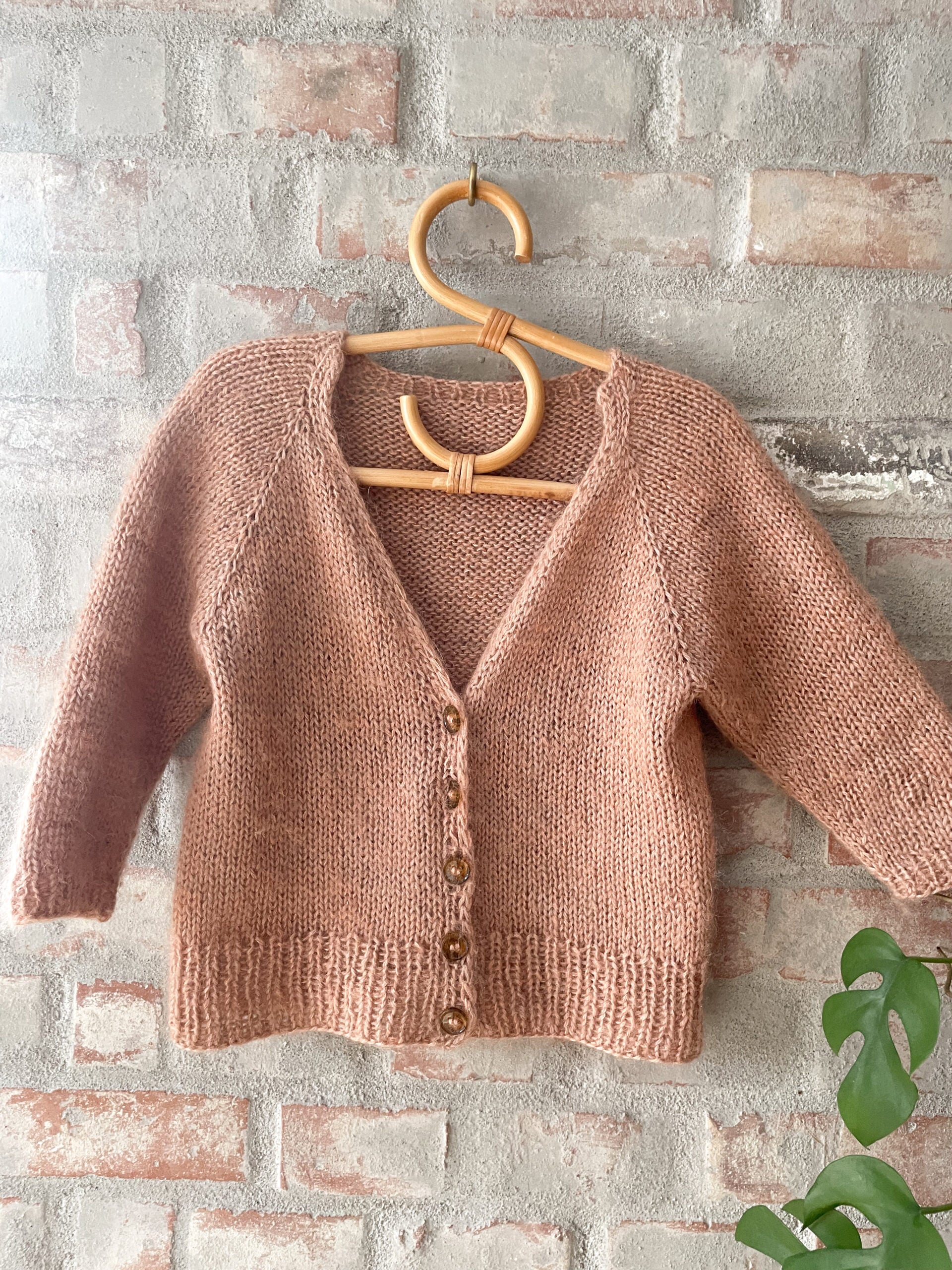 Solfald Cardigan Strikkekit